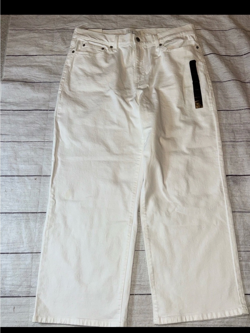 Banana Republic White Straight Ankle Jeans 33 16 High Rise NWT
